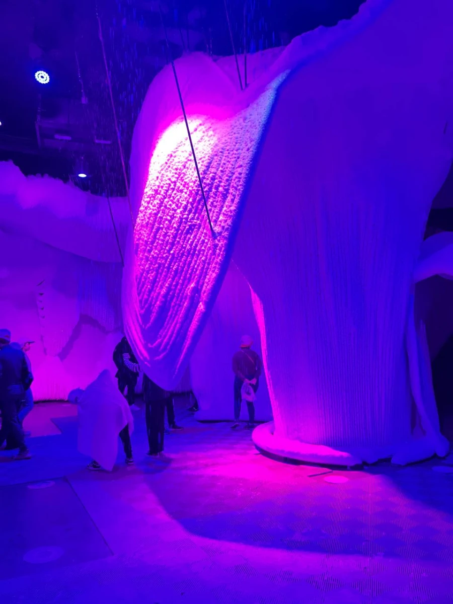 Ледяная пещера