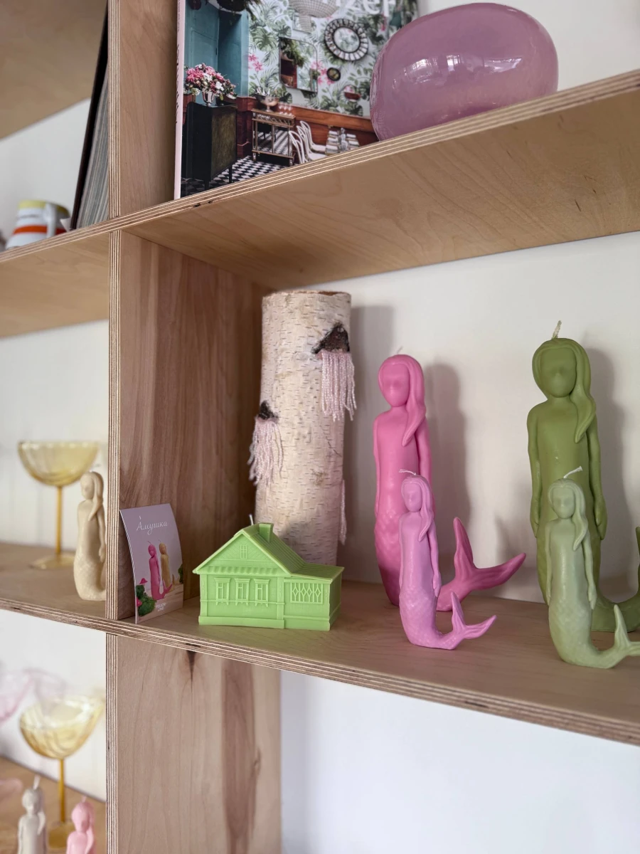 Кофейня и магазин Yellow line