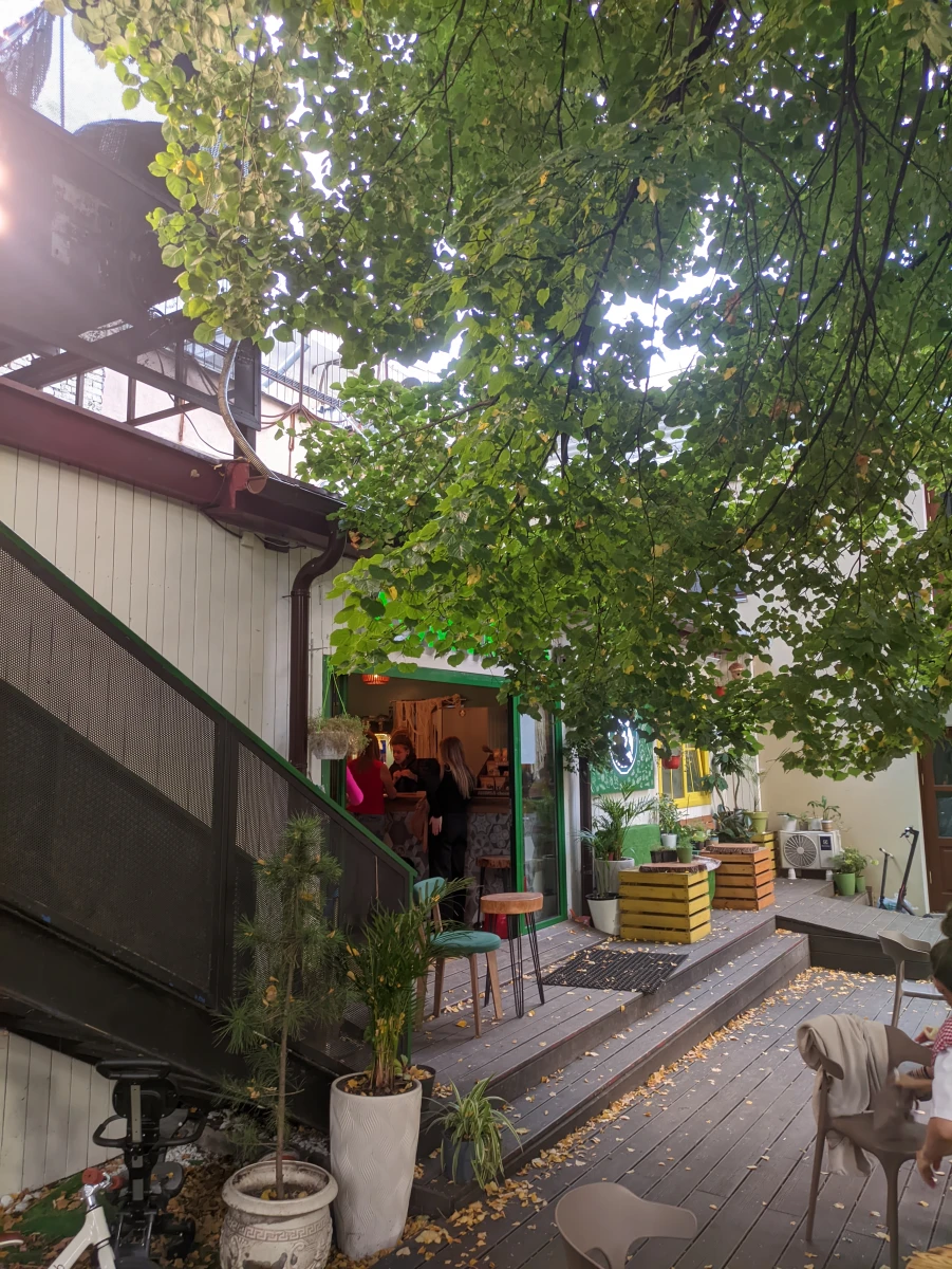 Веранда кафе "Дом Вкуса"