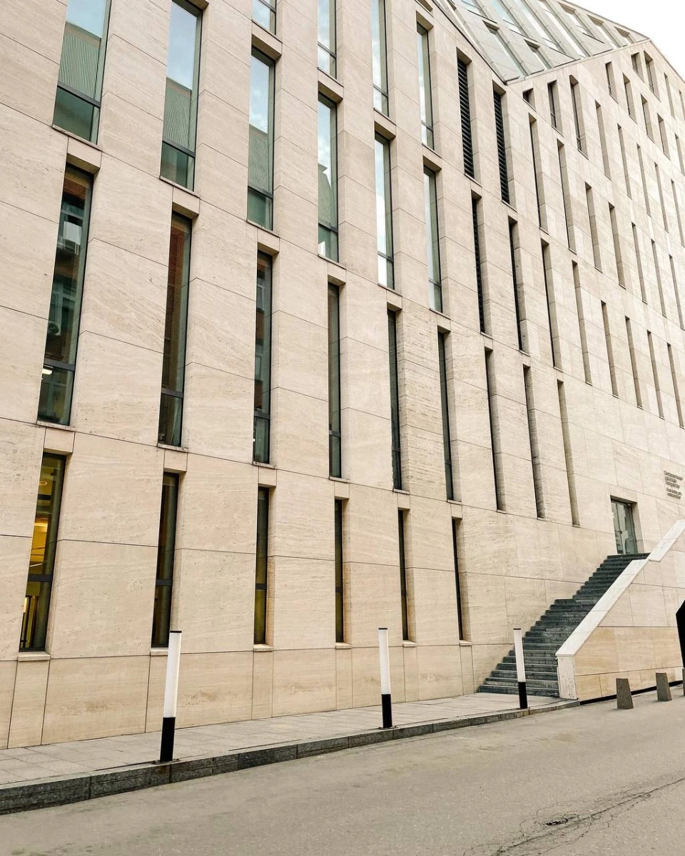 Универмаг Цветной