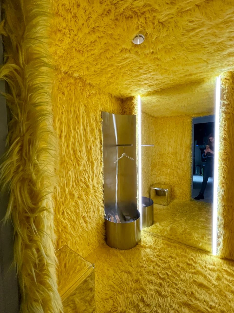 Магазин «a quick buck»