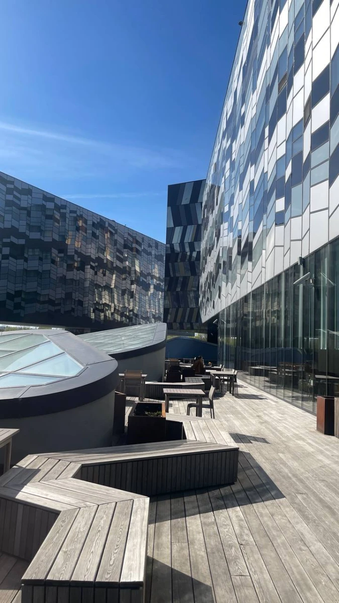 Смотровая площадка МШУ Сколково