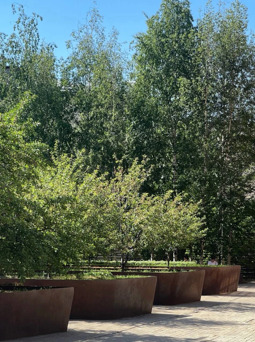 Двор Фабрики Станиславского