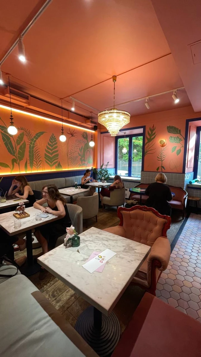 Кафе Скворец