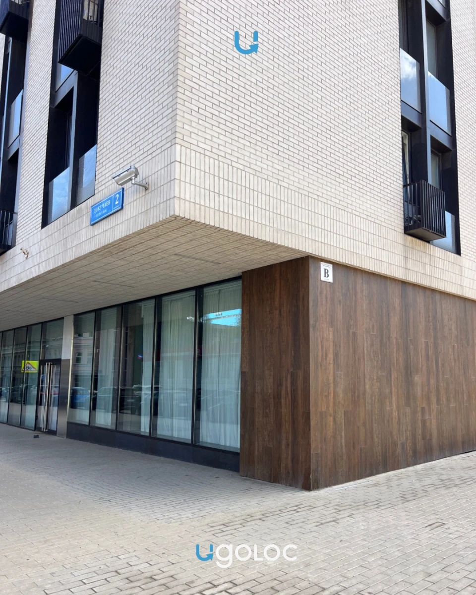 Деревянный фасад в Докучаевом переулке