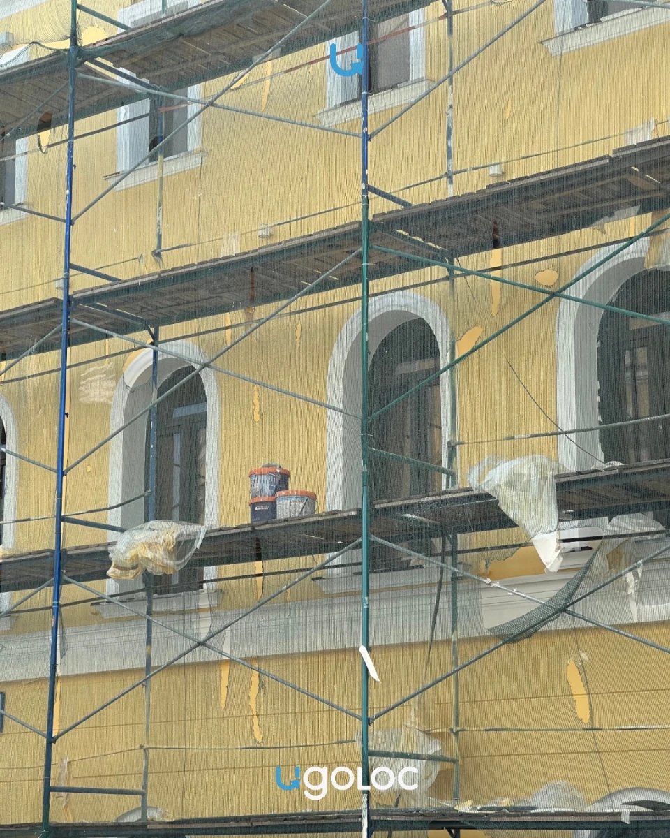 Леса в Кривоколенном переулке