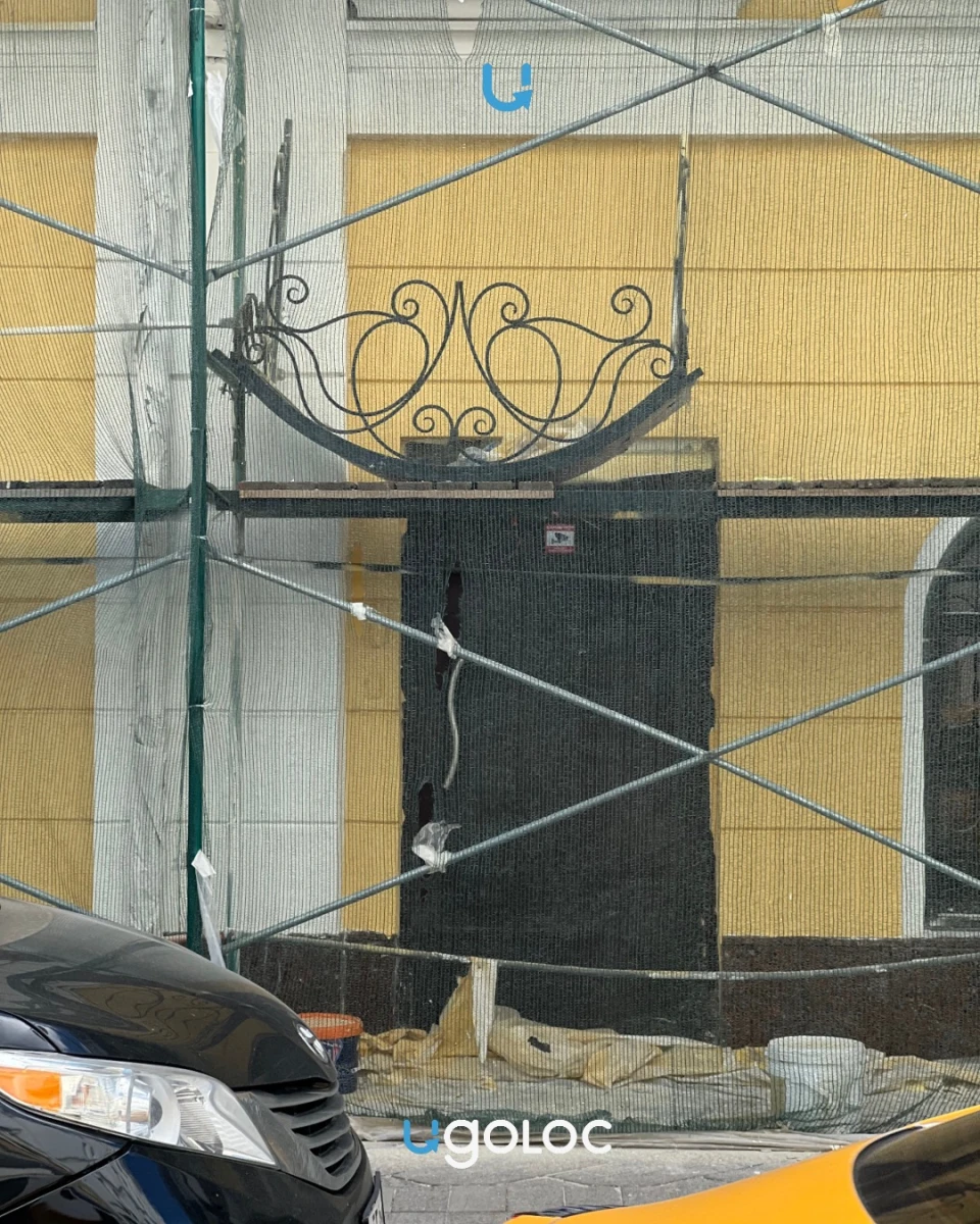 Леса в Кривоколенном переулке