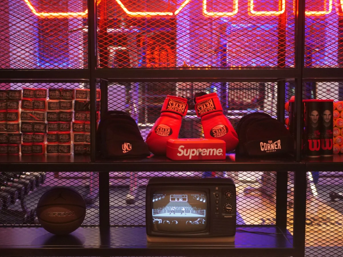 Corner. Боксерский клуб