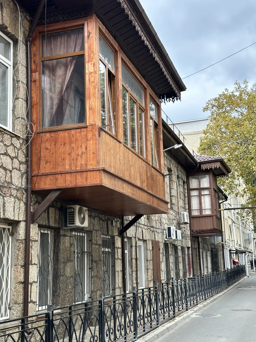 Атмосферная улочка Ялты