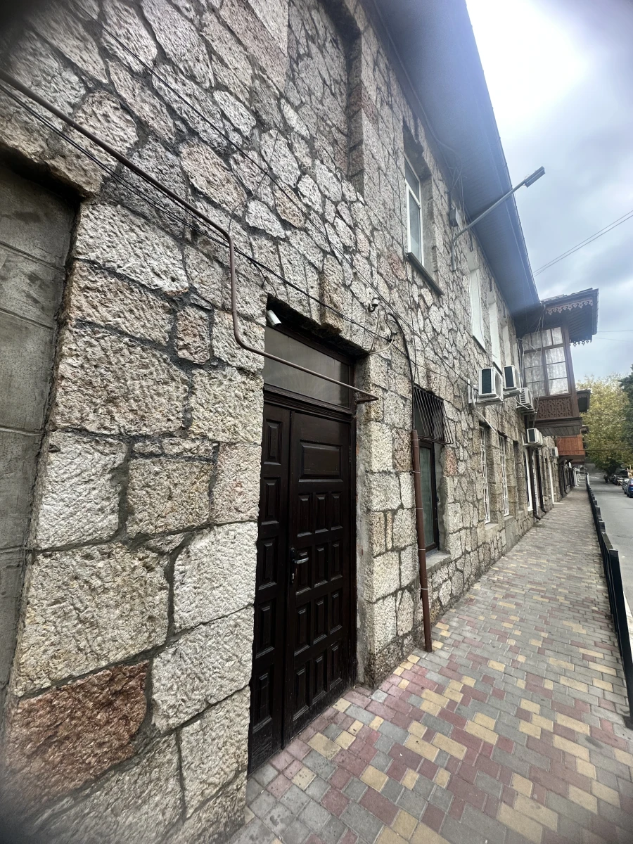 Атмосферная улочка Ялты