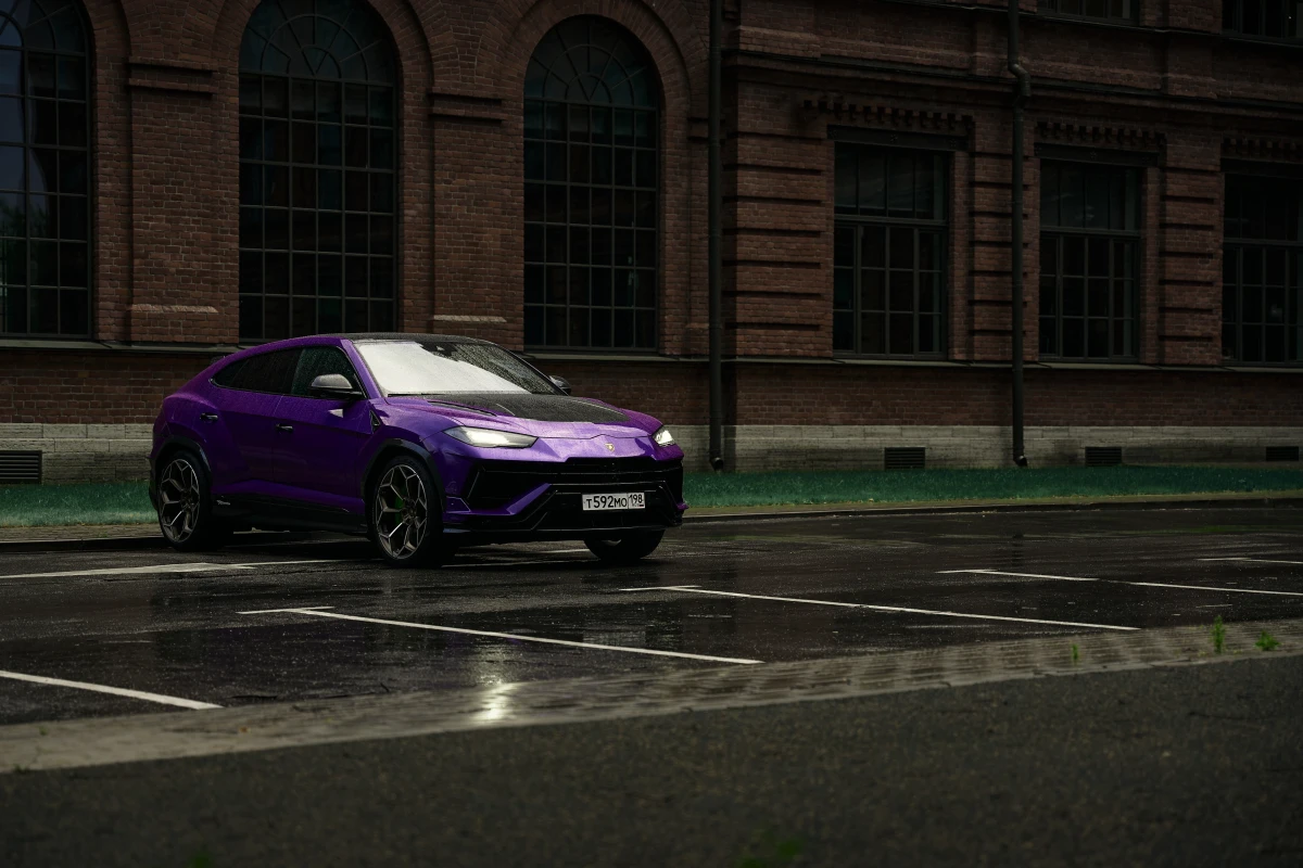 Фото с авто у максидома