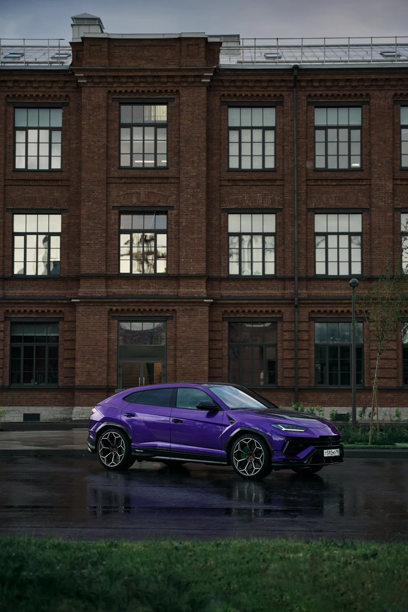 Фото с авто у максидома