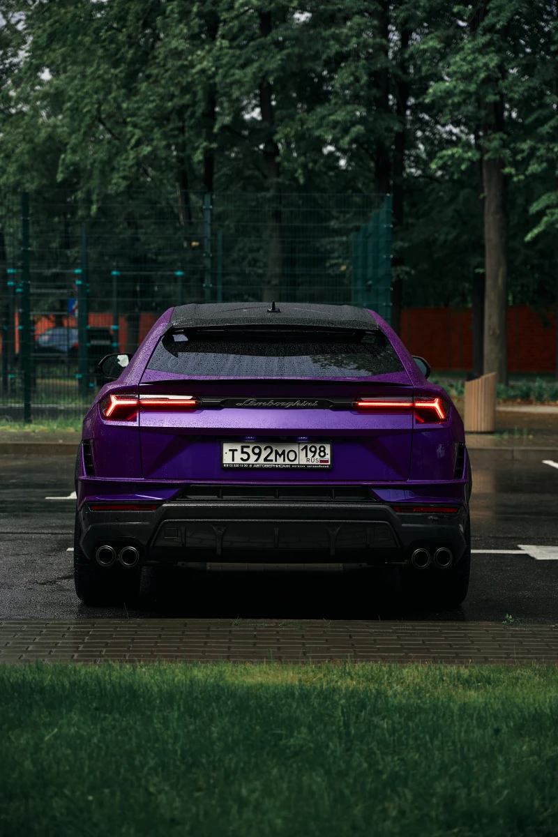 Фото с авто у максидома