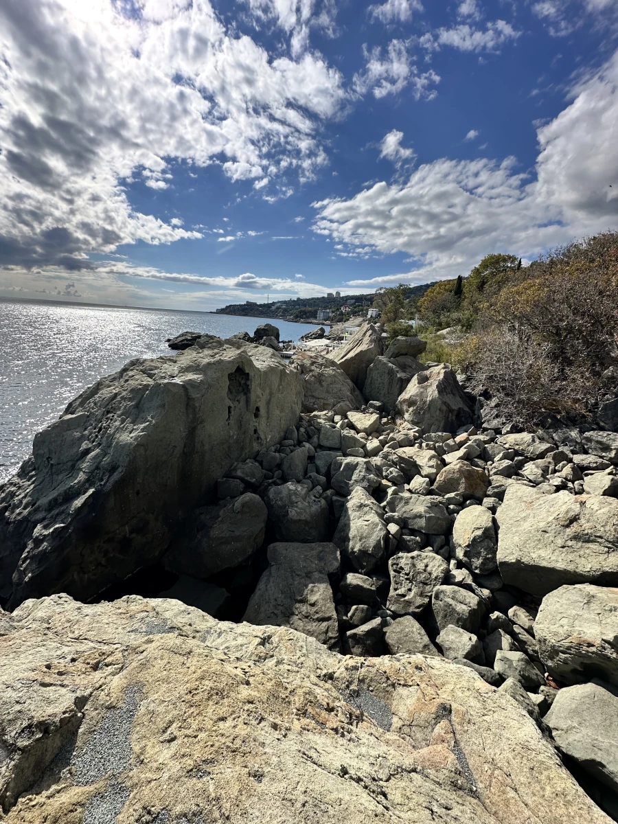 Скала художника И.К. Айвазовского