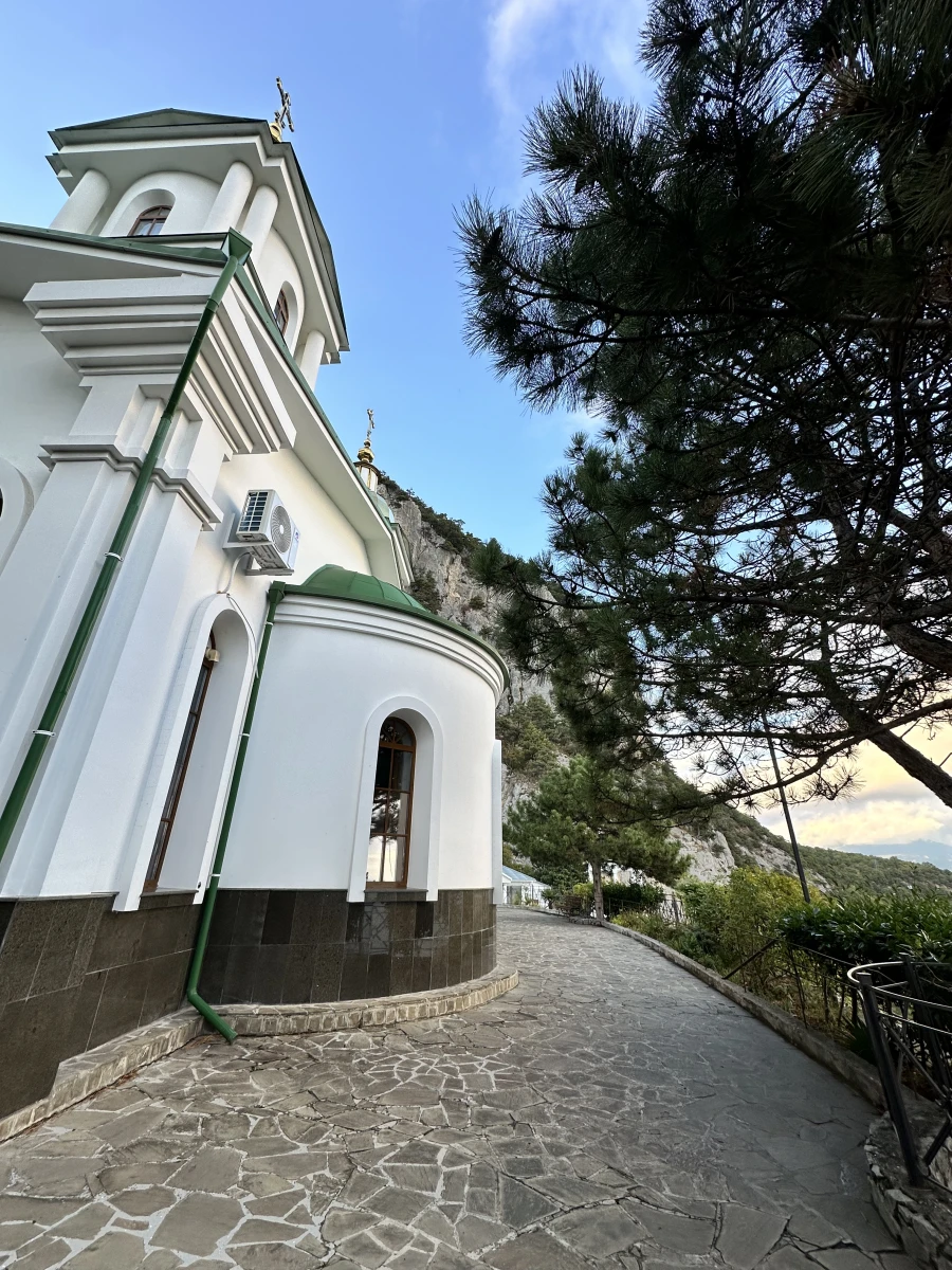 Храм Святого Архистратига Михаила (Ореанда)