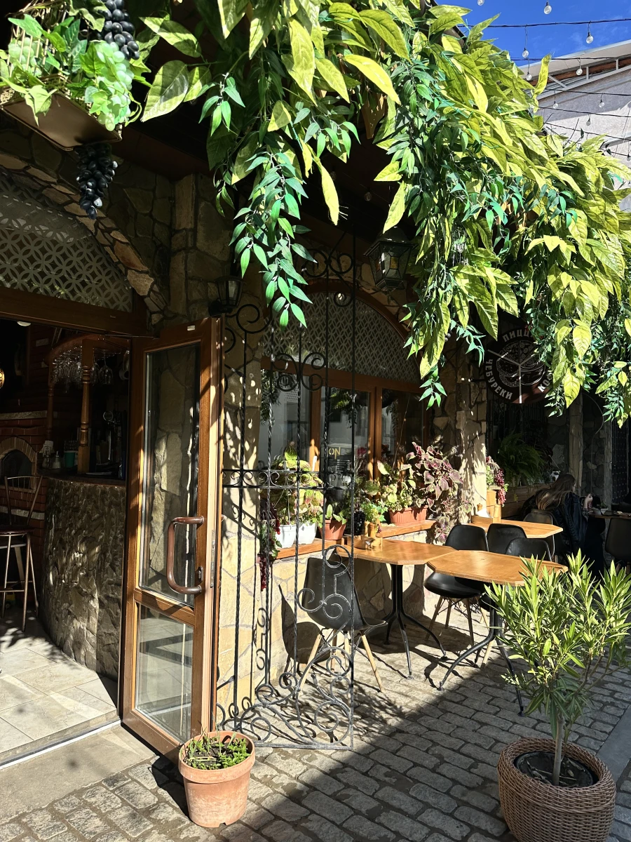 Кафе Тамер в Алупке