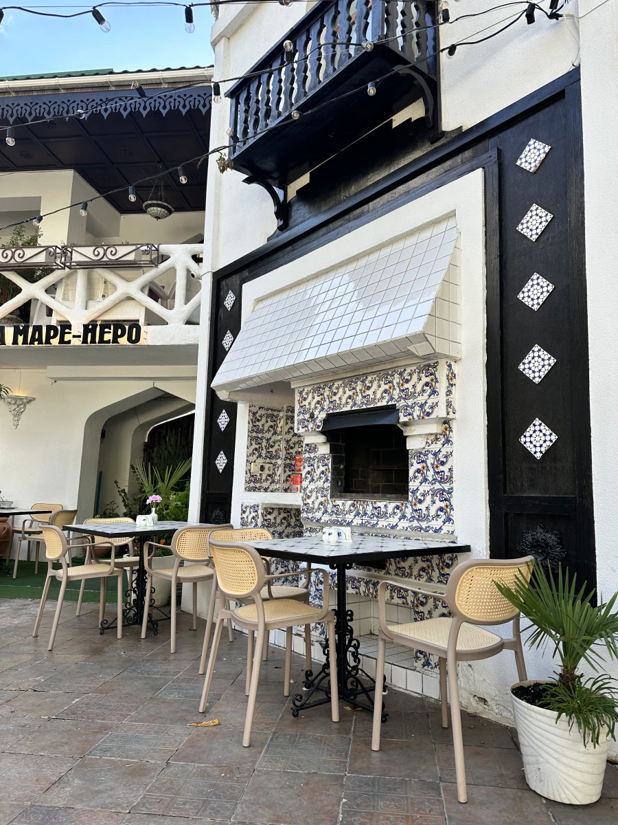 Mamasita Villa ресторан Алупка