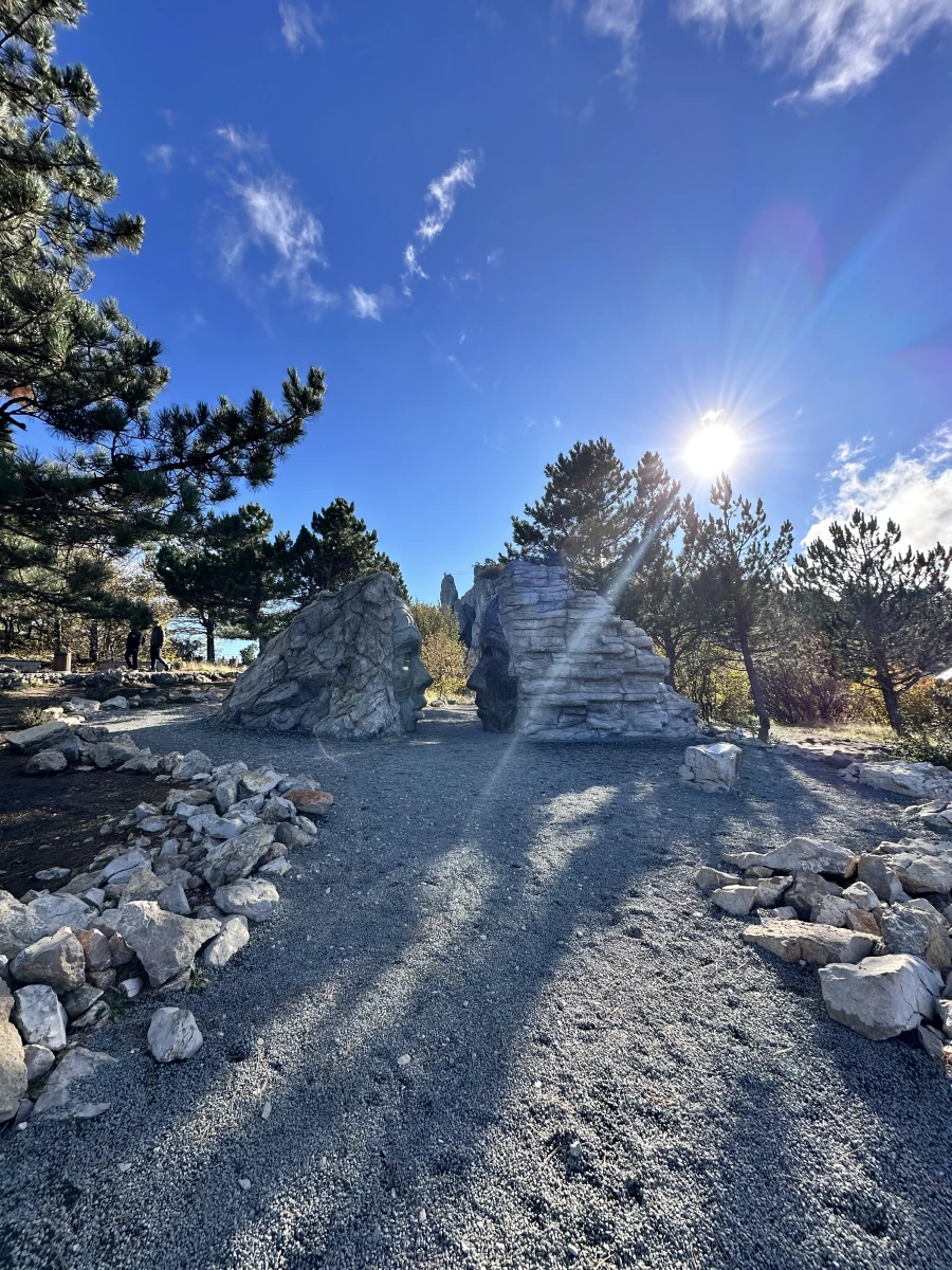 Шёпот гор Жанровая скульптура