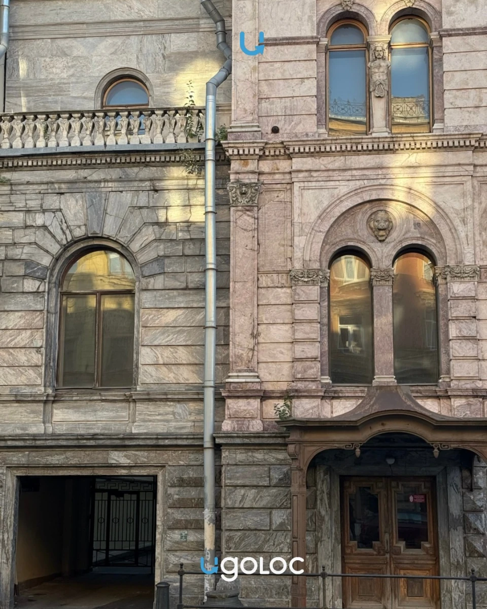 Фасад усадьбы Кушелевых-Безбородко