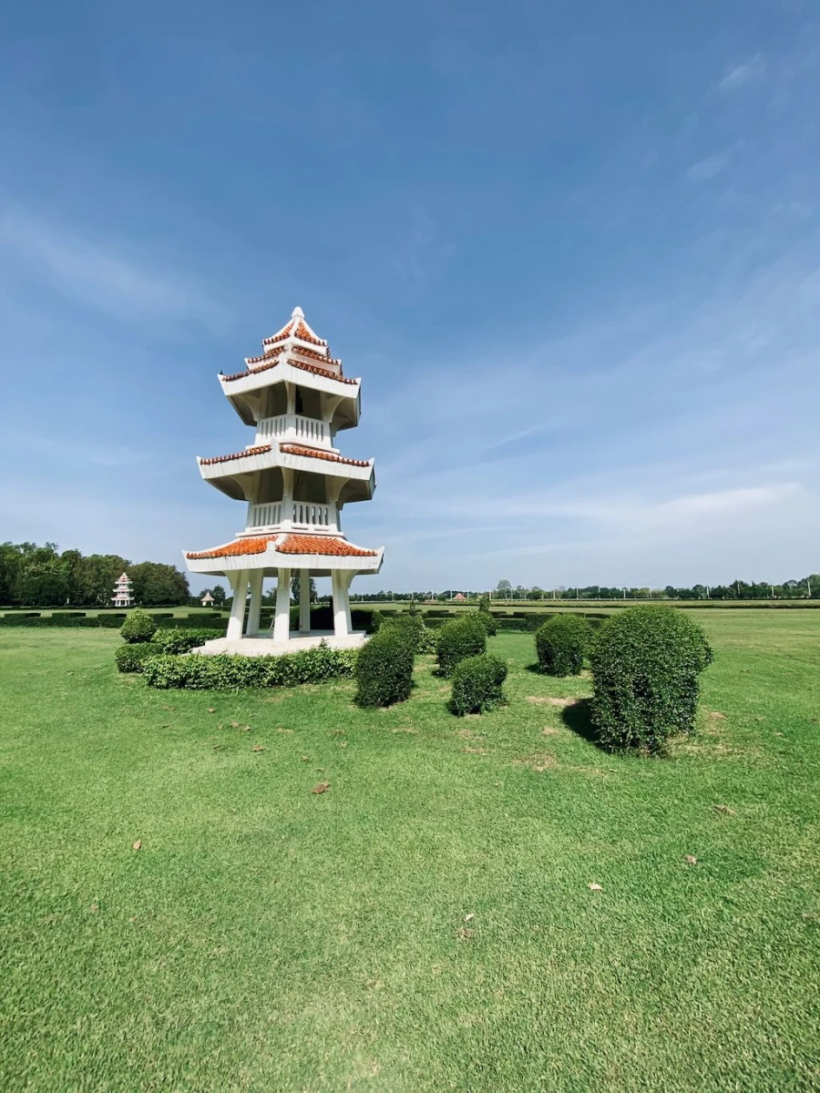 Башня в китайском стиле