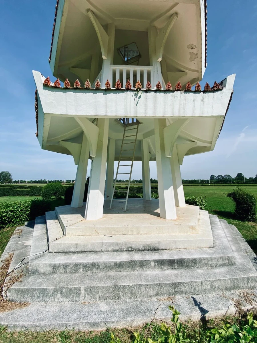 Башня в китайском стиле