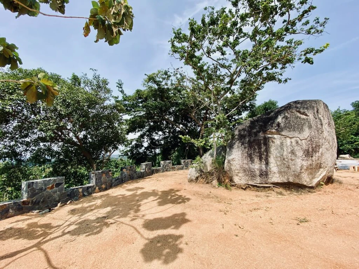 Безлюдная смотровая площадка