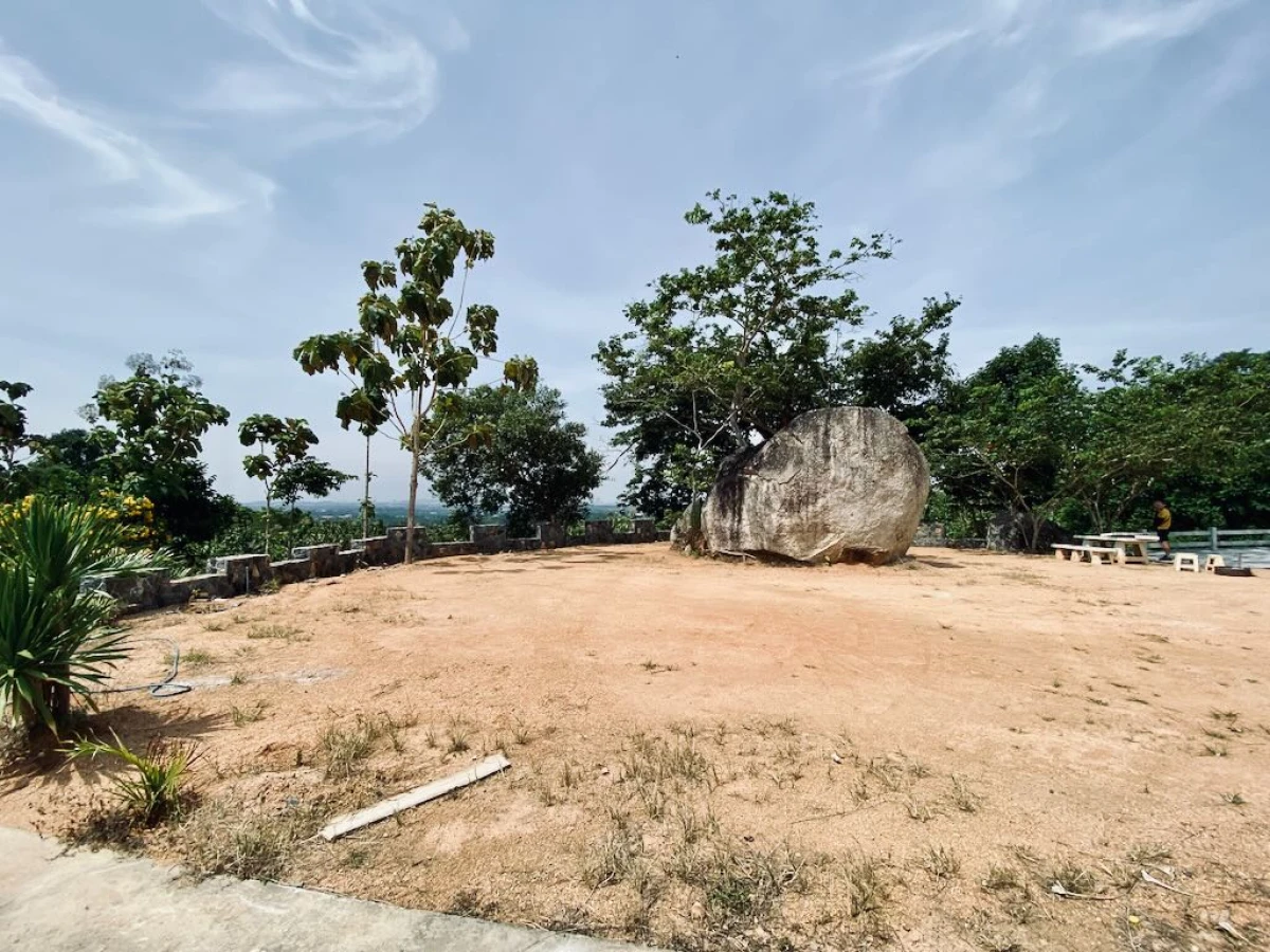 Безлюдная смотровая площадка