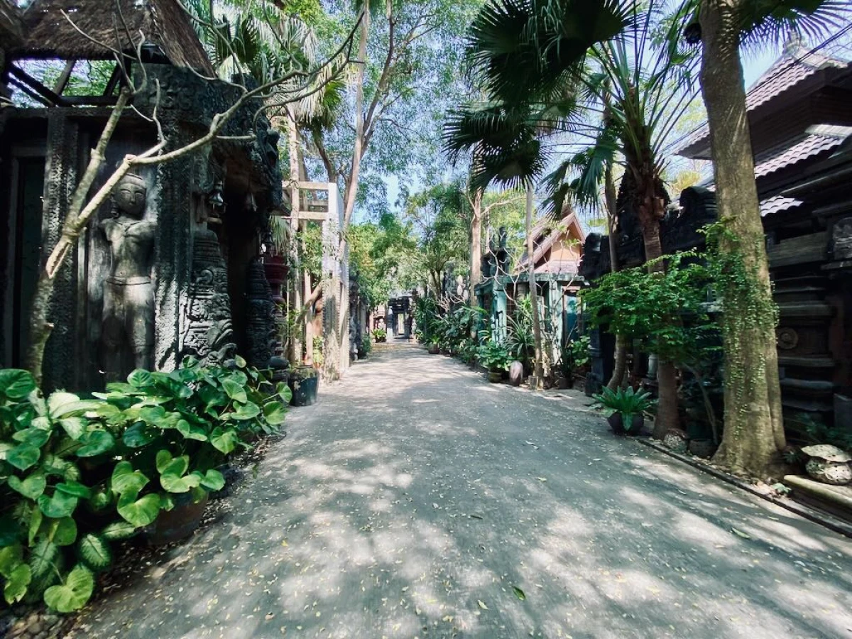 Заброшенные помещения гостиницы