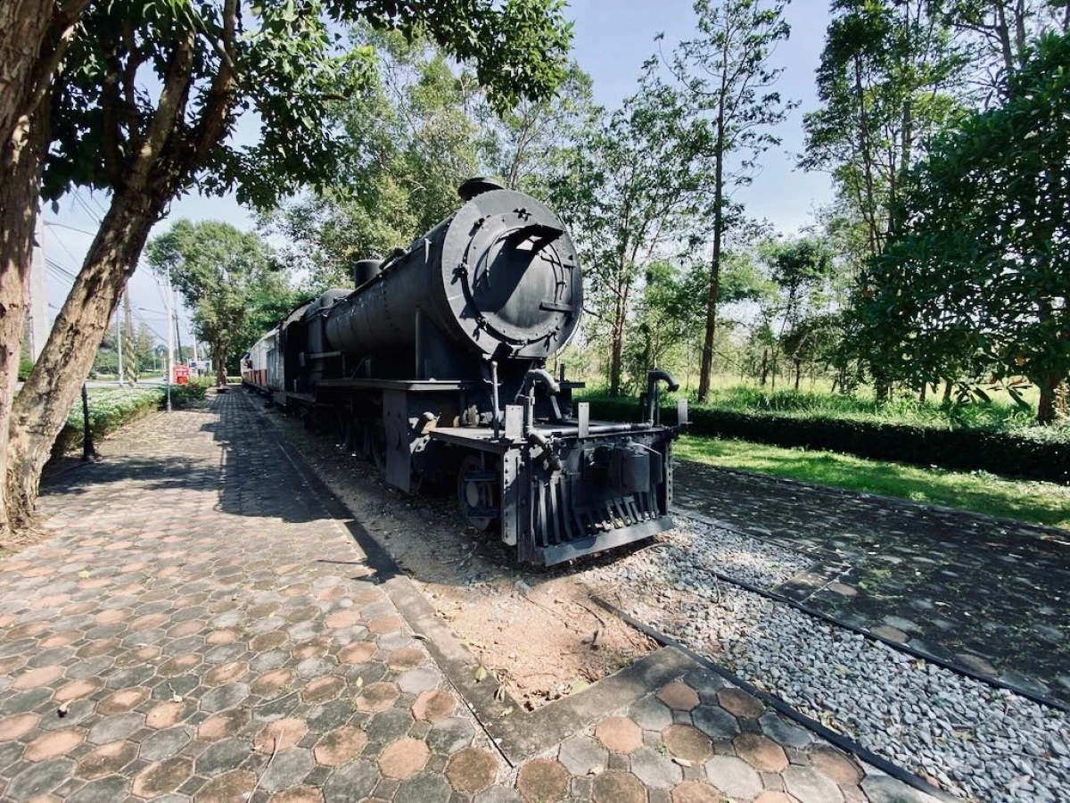 Старый локомотив