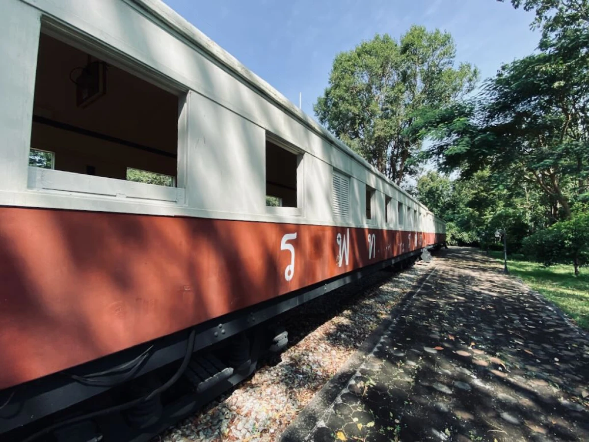 Старый локомотив