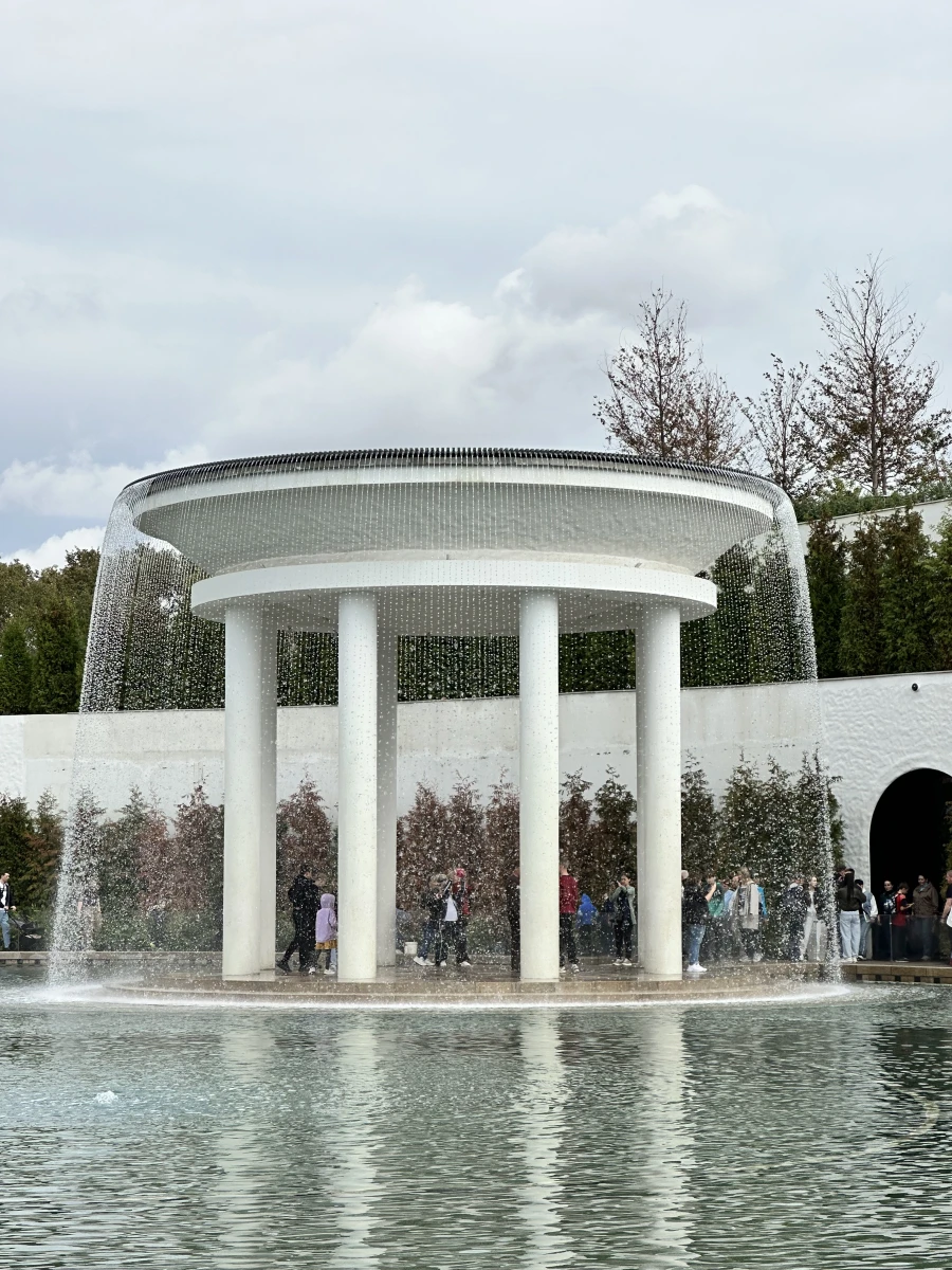 Фонтан Ротонда парк Галицкого