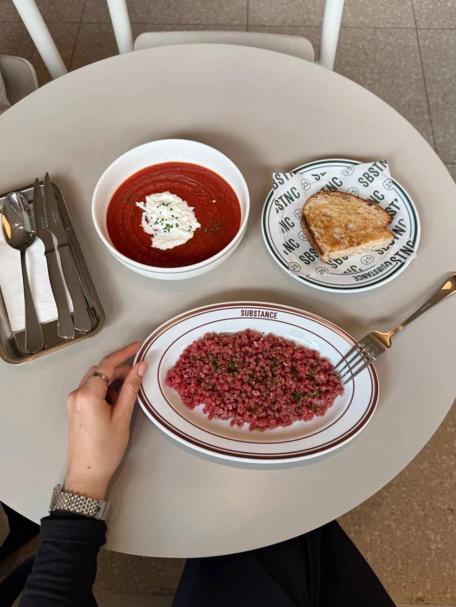 Daily-бистро Substance, Красноказарменная, 19