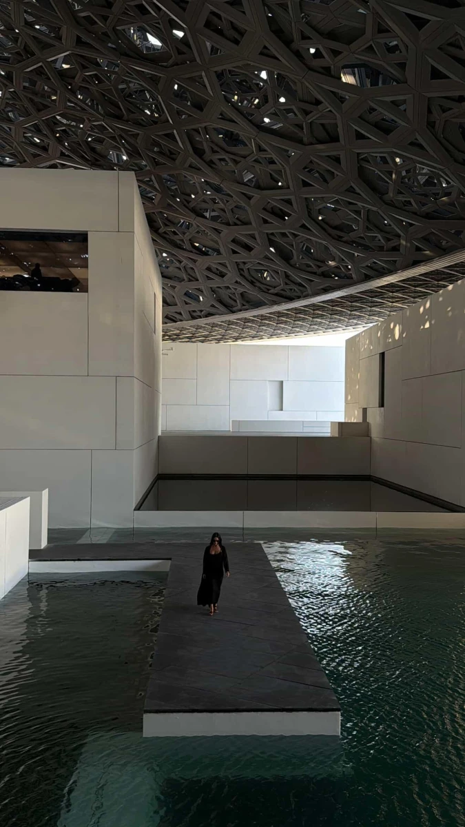 Лувр Абу-Даби