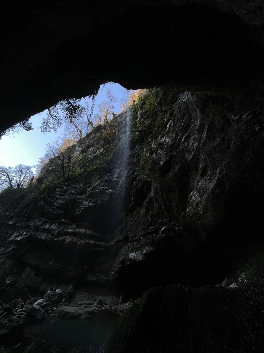 Водопад «Пасть дракона»